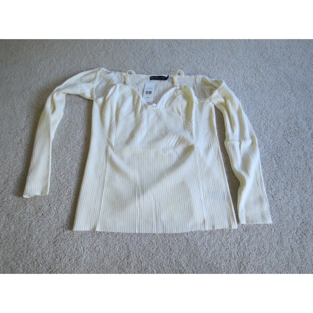 Fashion to Figure White Strappy Cold Shoulder Ribbed Sweater Size 2 NWT